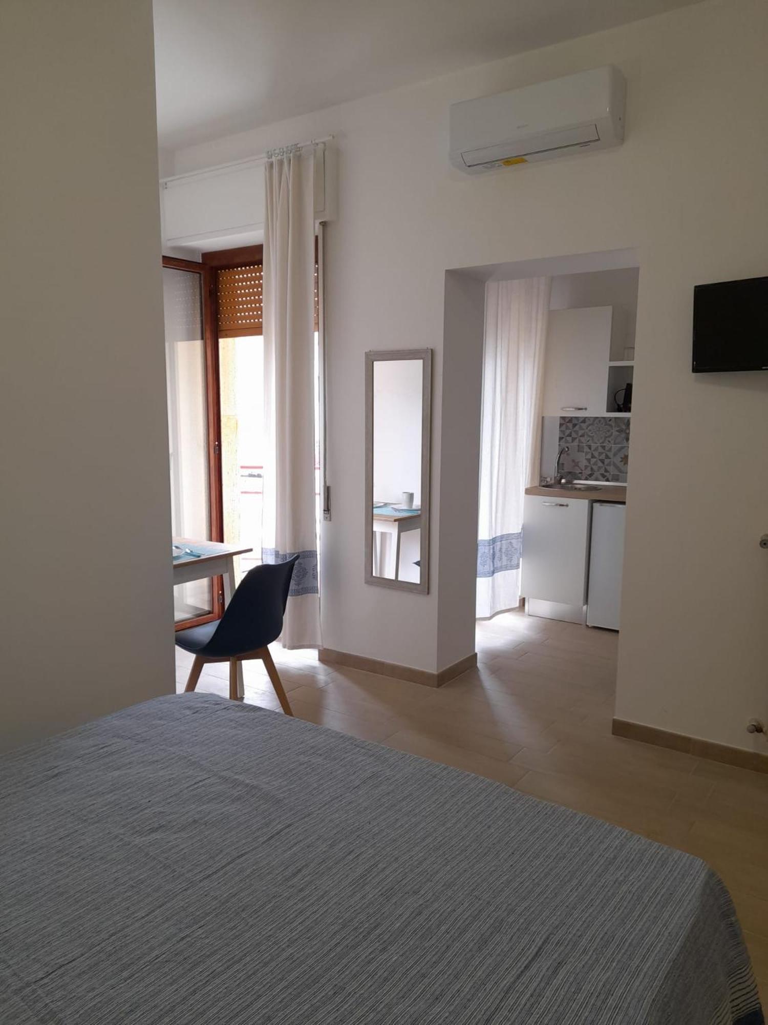 Beach Rooms 1 Self Check-In Alghero Kültér fotó